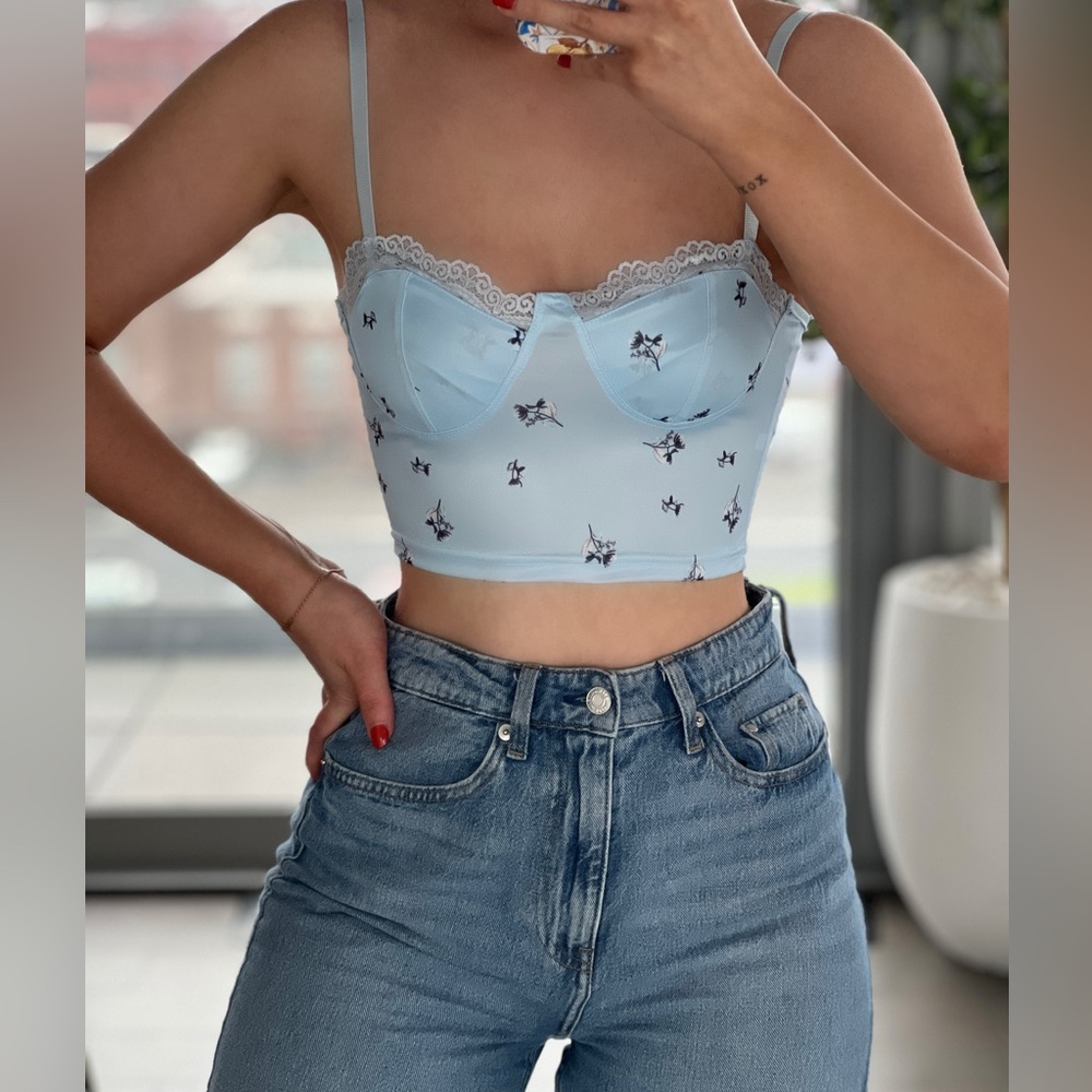Lace crop top